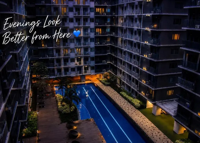 Pool View Designer With 300mbps Wifi, Walk To Moa, Ikea, Dining, Shopping * Manila