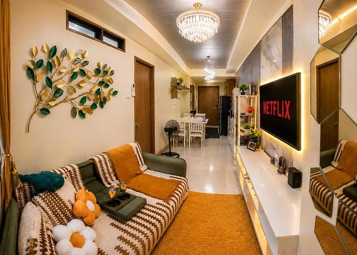 Pool View Designer With 300mbps Wifi, Walk To Moa, Ikea, Dining, Shopping Apartment